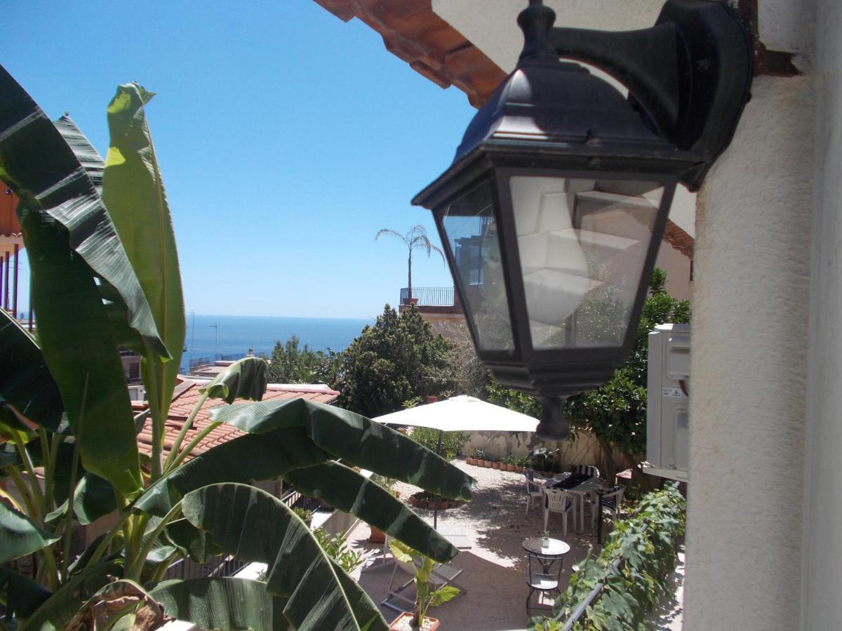 Villa Il Melograno Taormina Exterior foto